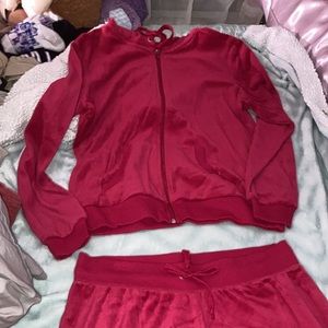 Hot pink track suit💗🤤